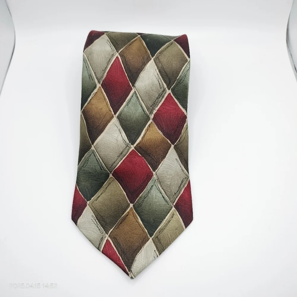 J. Garcia Silk Necktie Multicolor Diamond Pattern Tie Lady with Argle Socks 1996